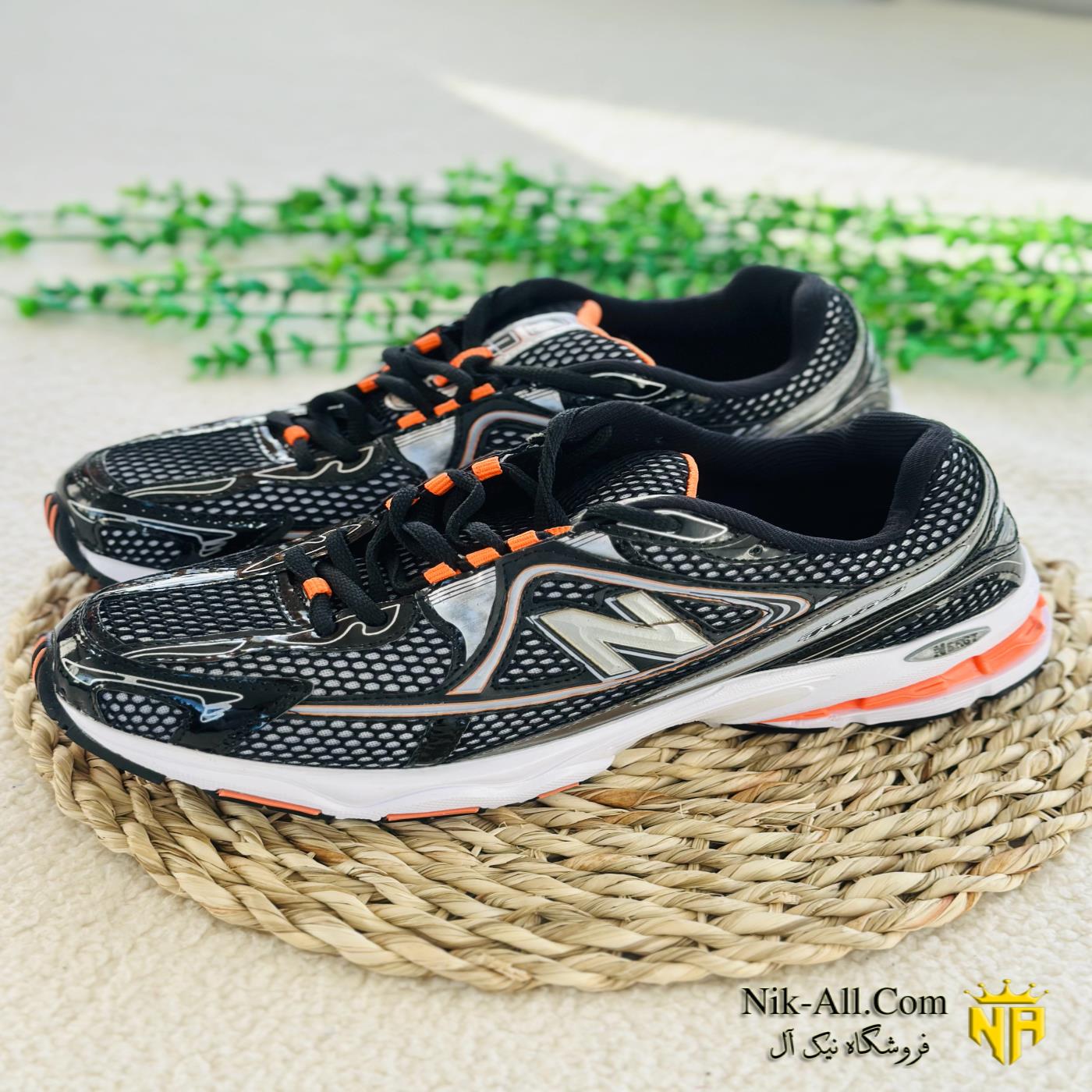 کفش nb 