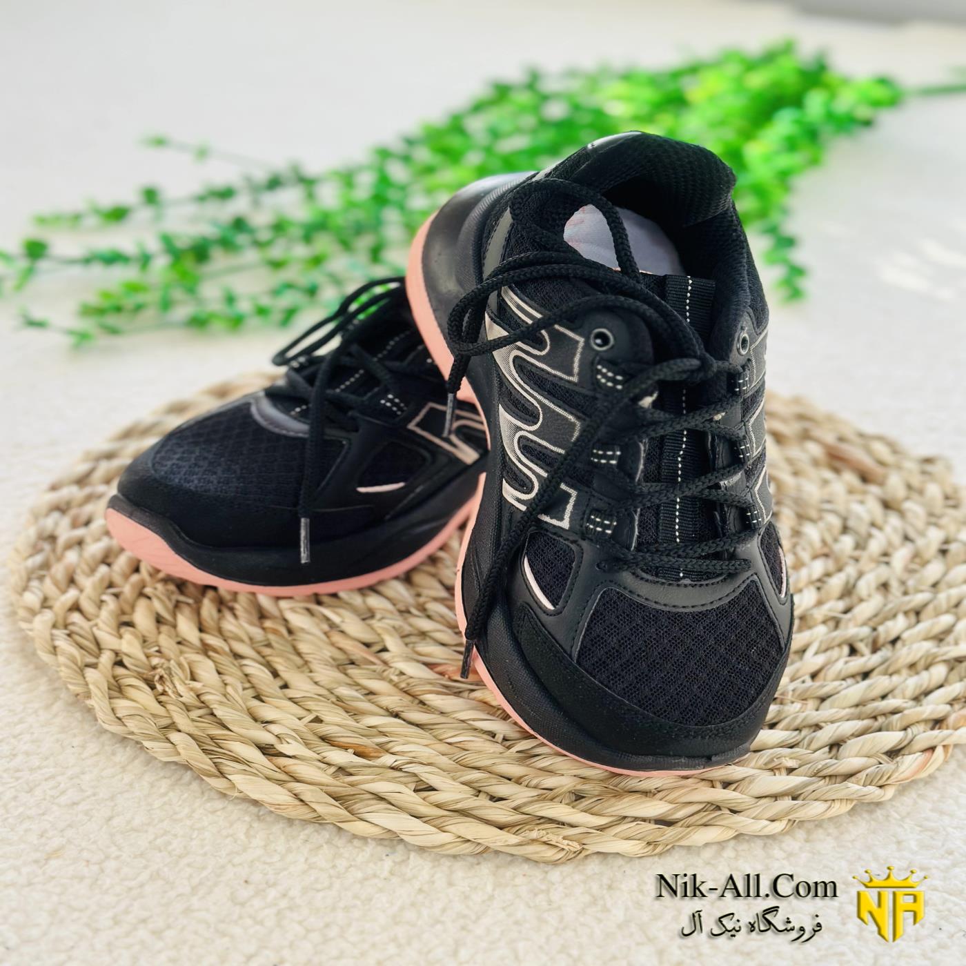 رامیلا زنانه مشکی گلبهی