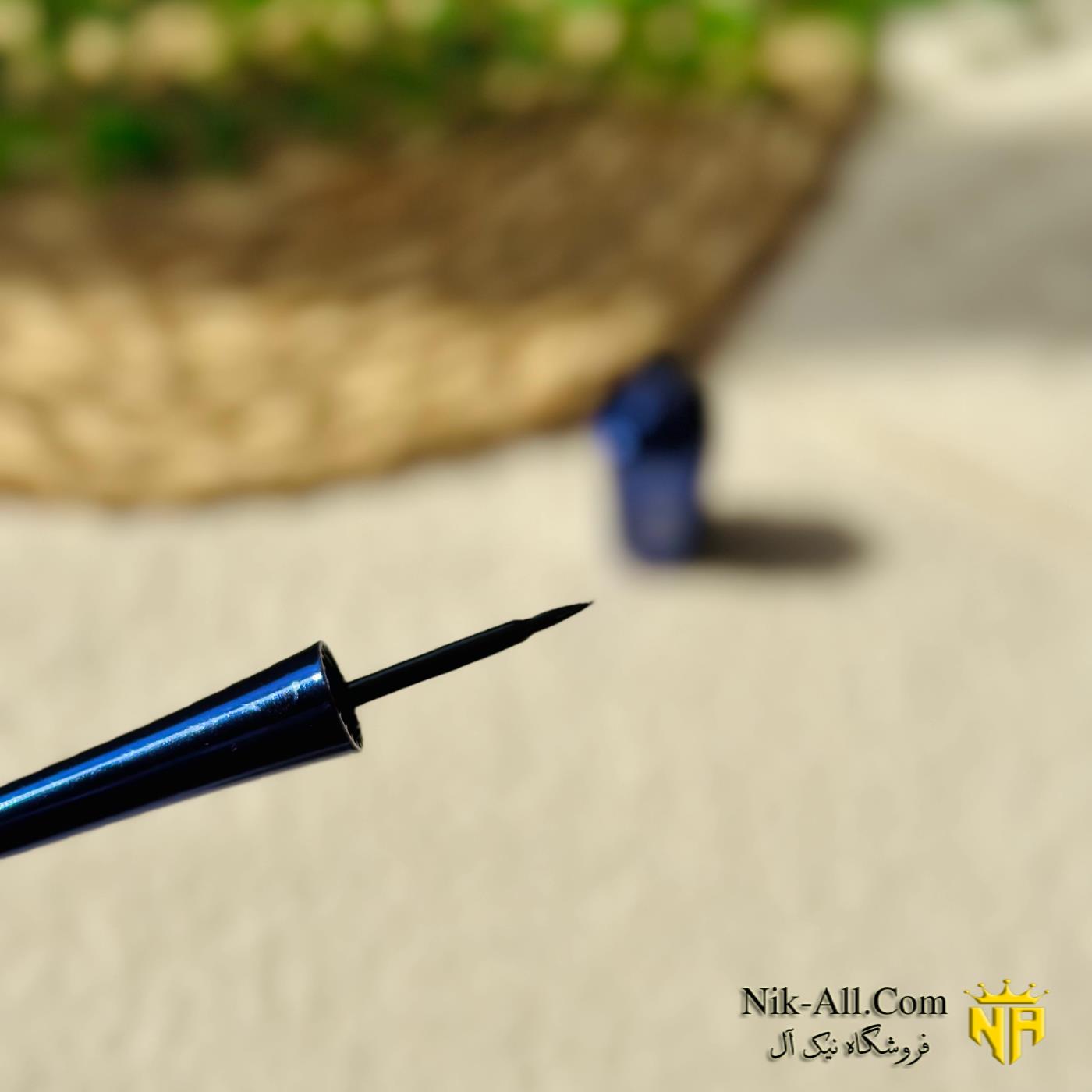 خط چشم یارا 