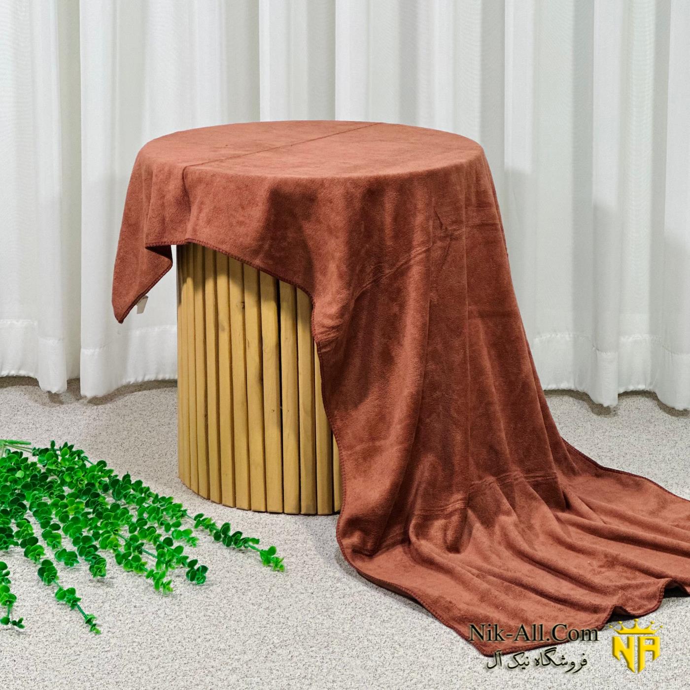 حوله نیم حمام نانو