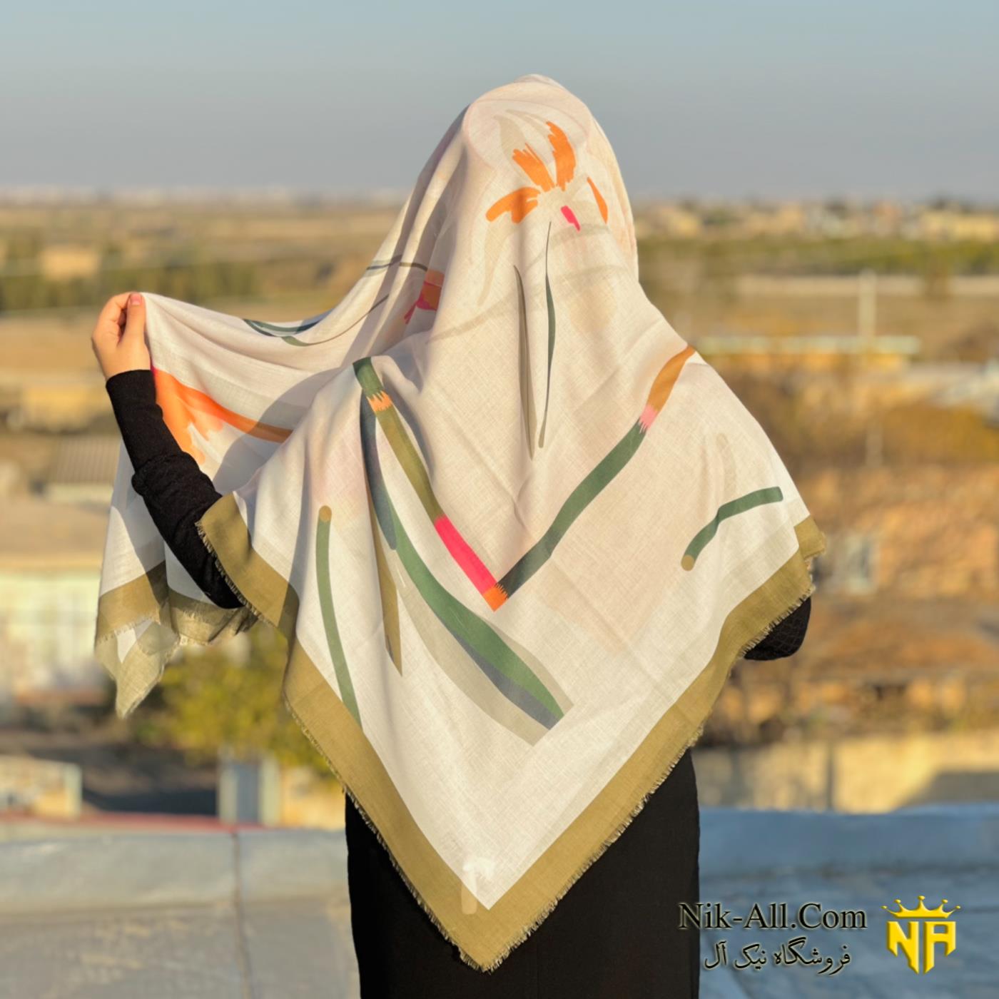 روسری ابریشمی طرح رنگین کمان 